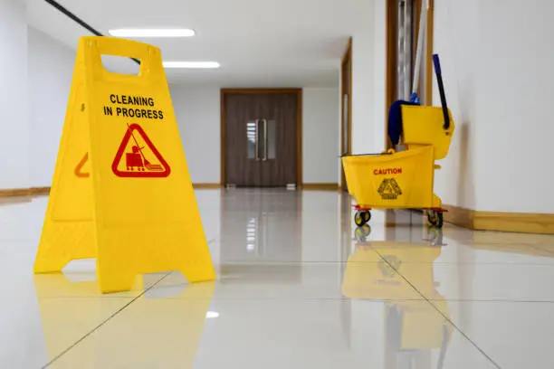Professional-commercial-cleanersm-in-Cape-Coral-FL